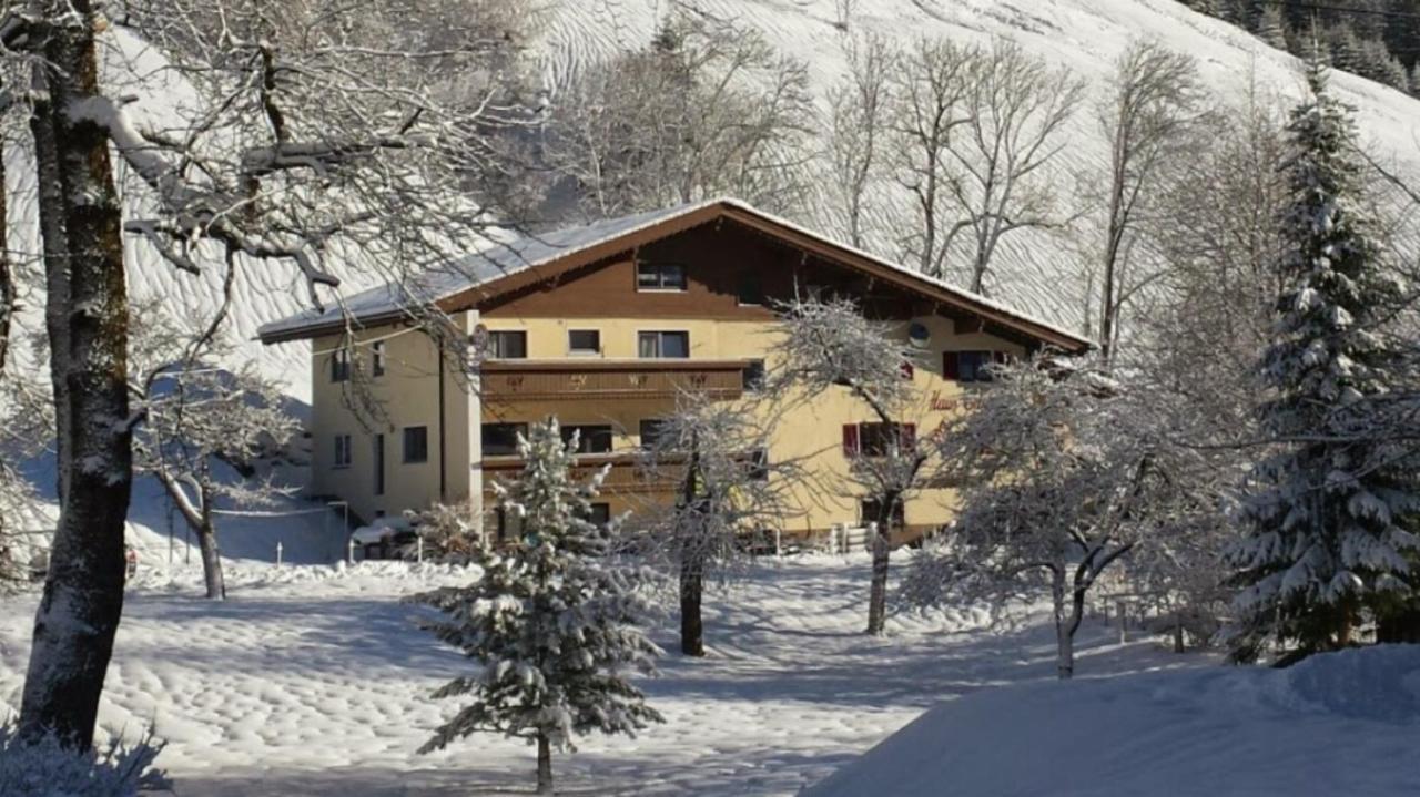 Pension & Ferienwohnungen Haus Edelweiss Holzgau Kültér fotó